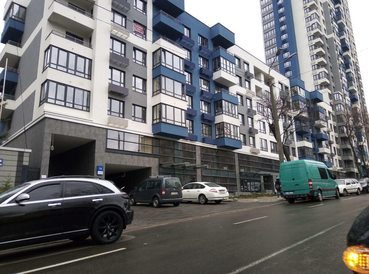Уютная Vip Студия В Центре Метро Политех Охматдет Паркинг Kiev Eksteriør bilde
